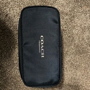 You can use this for storage. Never used it much so it’s pretty nice.